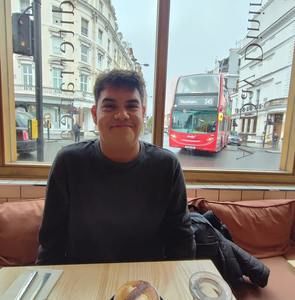 Meet your Posher, Diego